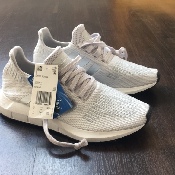 adidas swift run grey & silver shoes